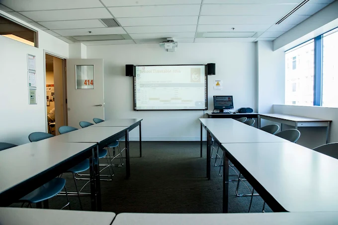 salones de clase de EC Vancouver