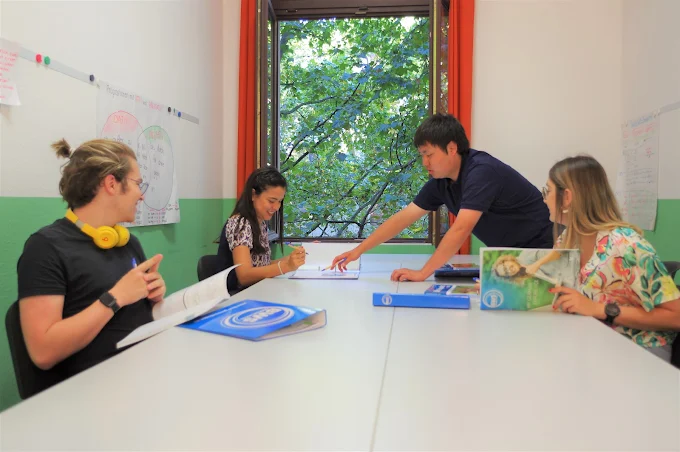 salon de clase de BWS Colonia (Cologne)