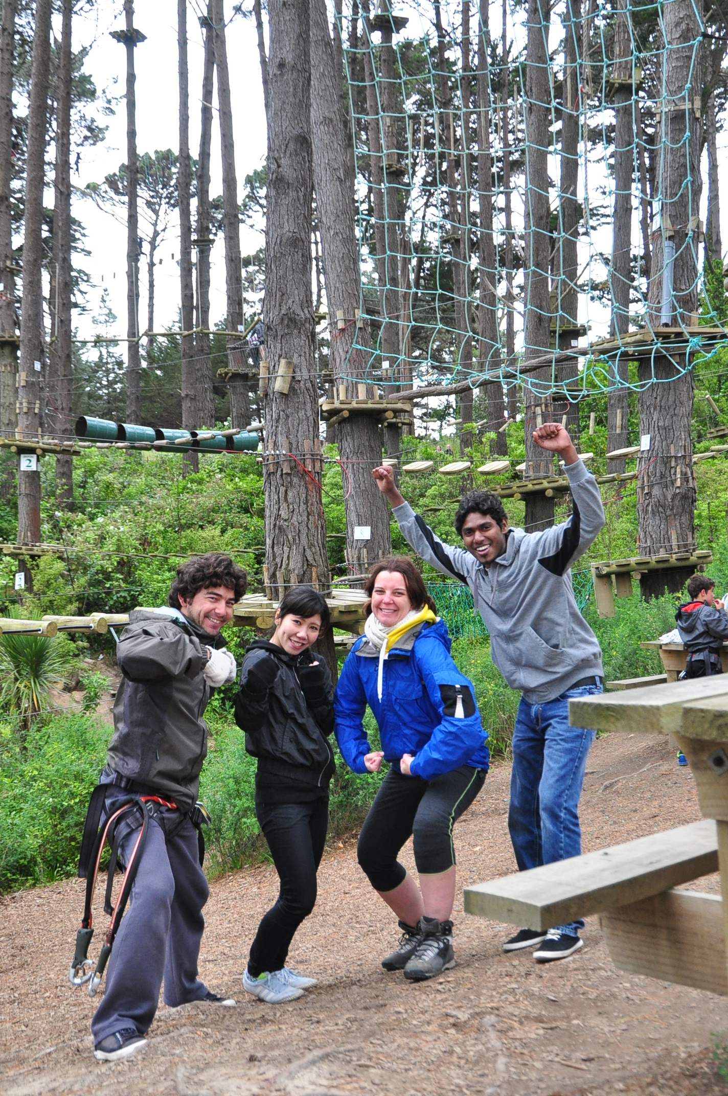 Visita a adrenaline forest park