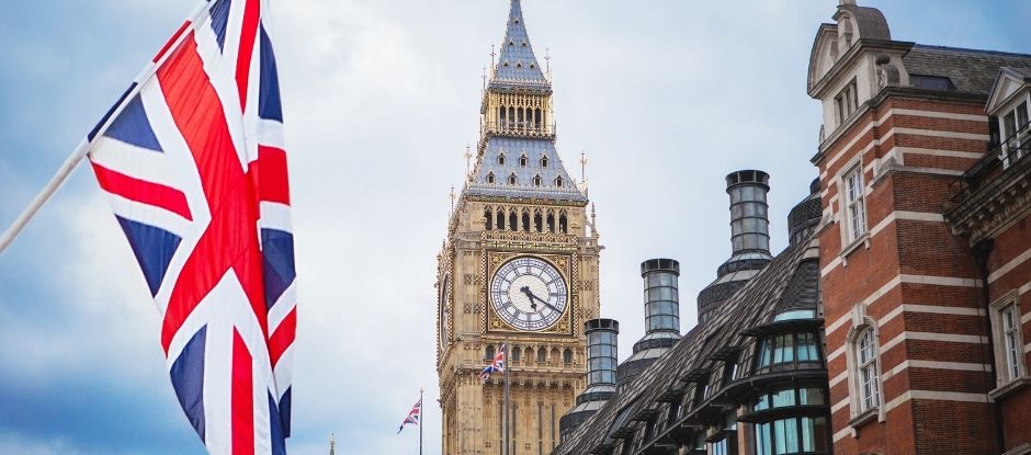 ¿Cuánto cuesta estudiar inglés en el Reino Unido y dónde rinde más tu presupuesto?